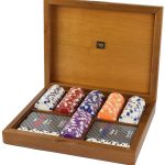 ΞΥΛΙΝΗ ΚΑΣΕΤΙΝΑ ΚΑΡΥΔΙΑ DAL NEGRO ME 150 ΜΑΡΚΕΣ POKER DICE 11,5gr