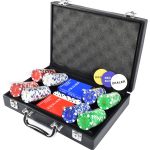 ΞΥΛΙΝΗ ΒΑΛΙΤΣΑ ΜΕ 200 ΜΑΡΚΕΣ CLUB POKER SUPERGIFTS 12gr ΜΕ ΑΞΙΑ